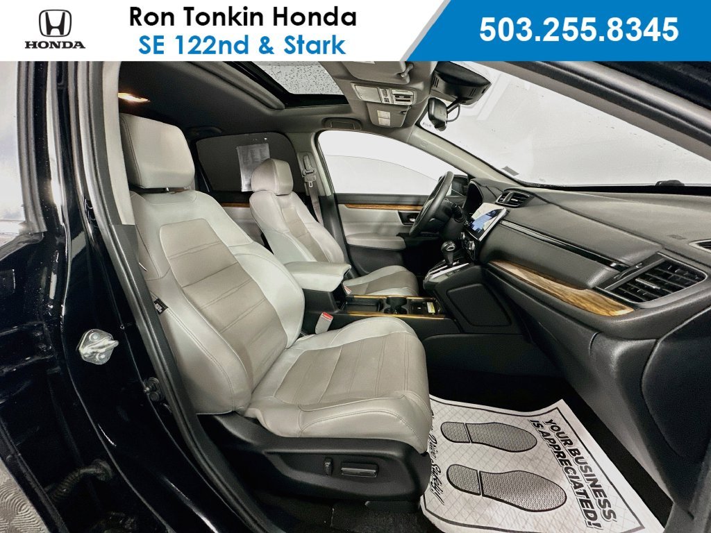 Used 2020 Crystal Black Pearl Honda Touring image 31
