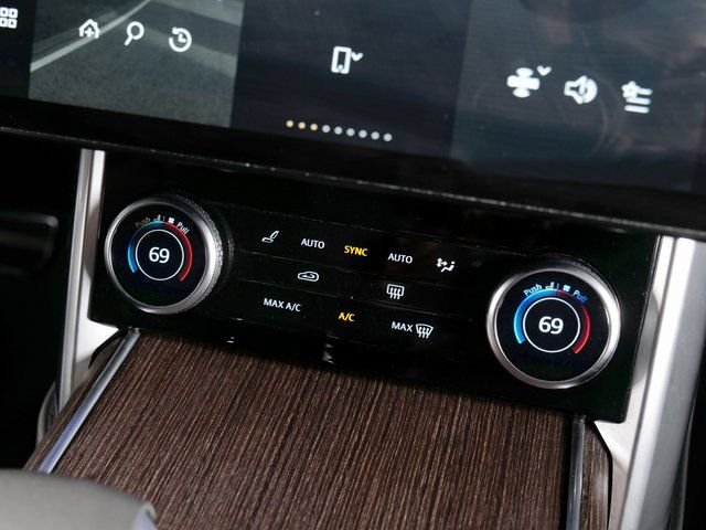 Used 2023 Santorini Black Metallic Land Rover SE image 14