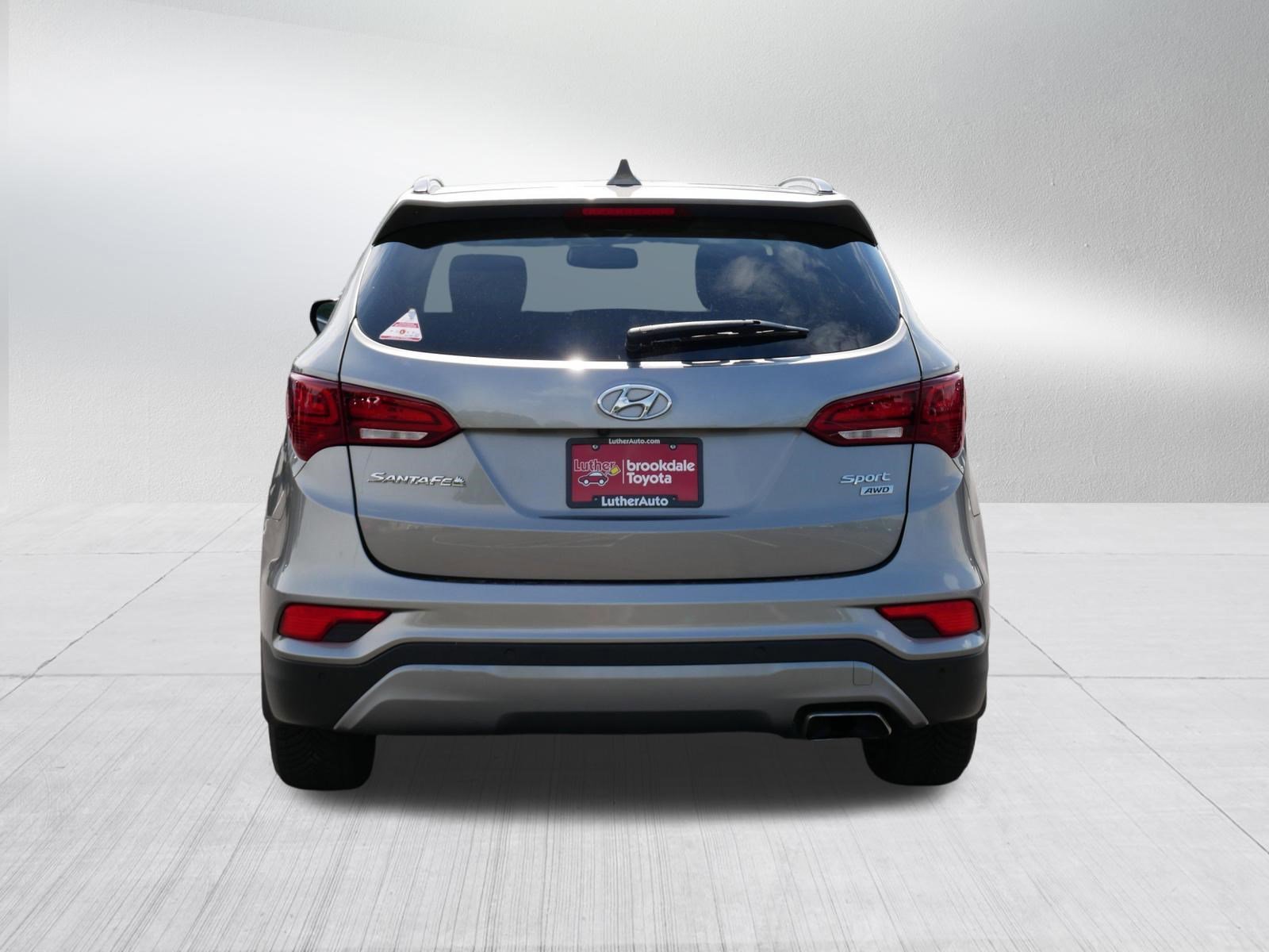 Used 2017 Mineral Gray Hyundai 2.4L image 6