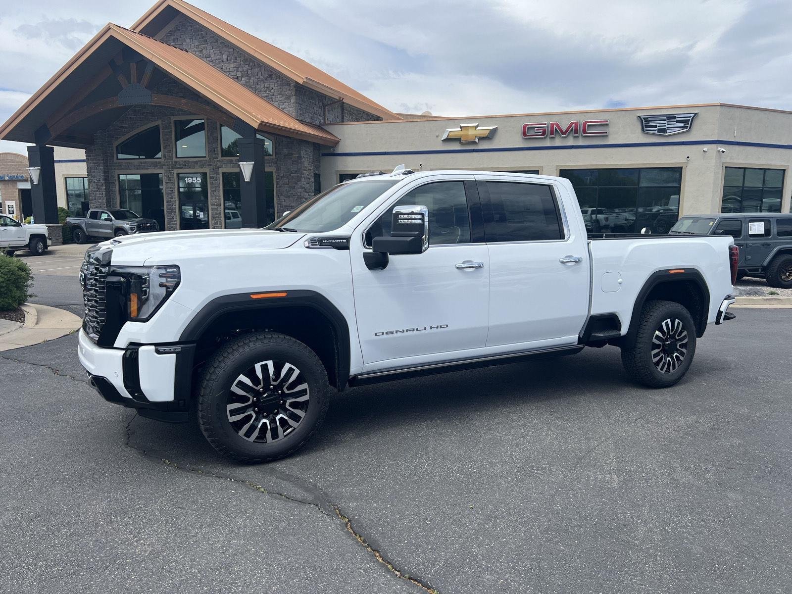 2026 GMC Sierra 4WD Crew Cab Long Box Denali Ultimate's photo