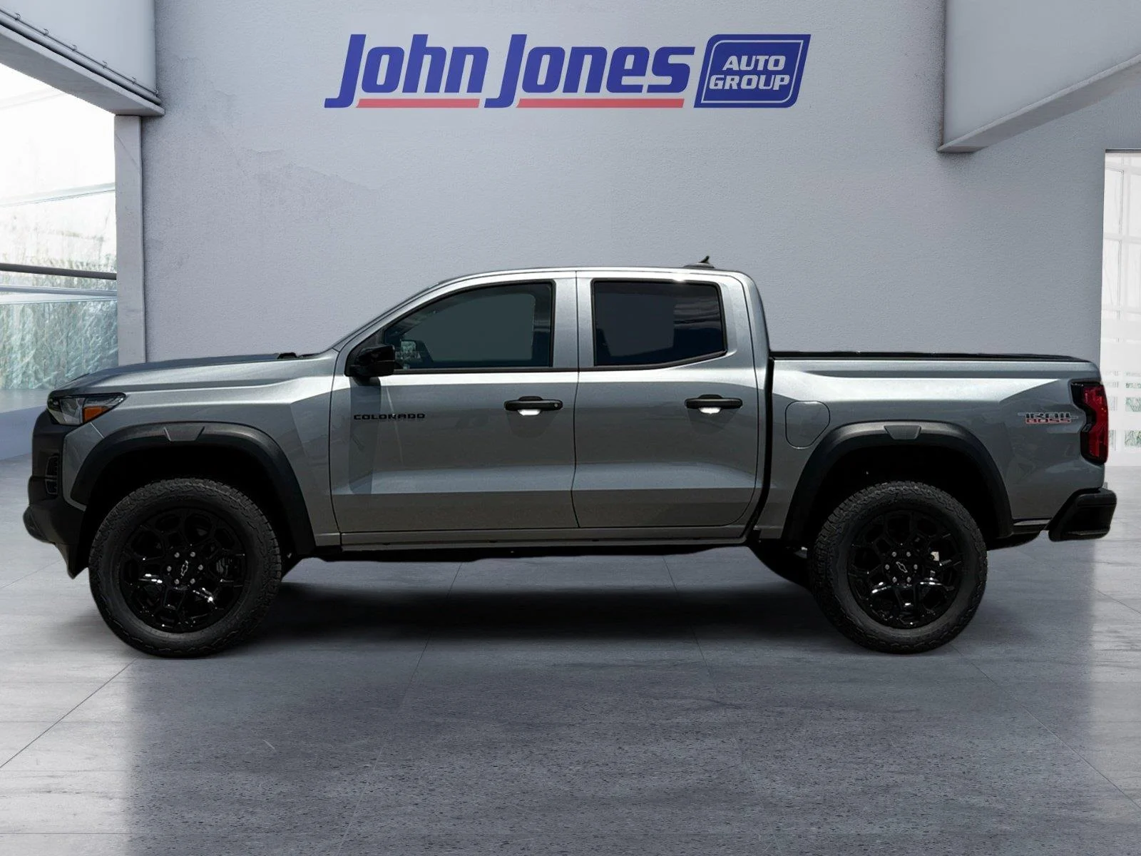 2026 Chevrolet Colorado Trail Boss - Photo 2