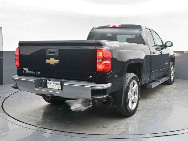 Used 2015 Black Chevrolet LT image 13