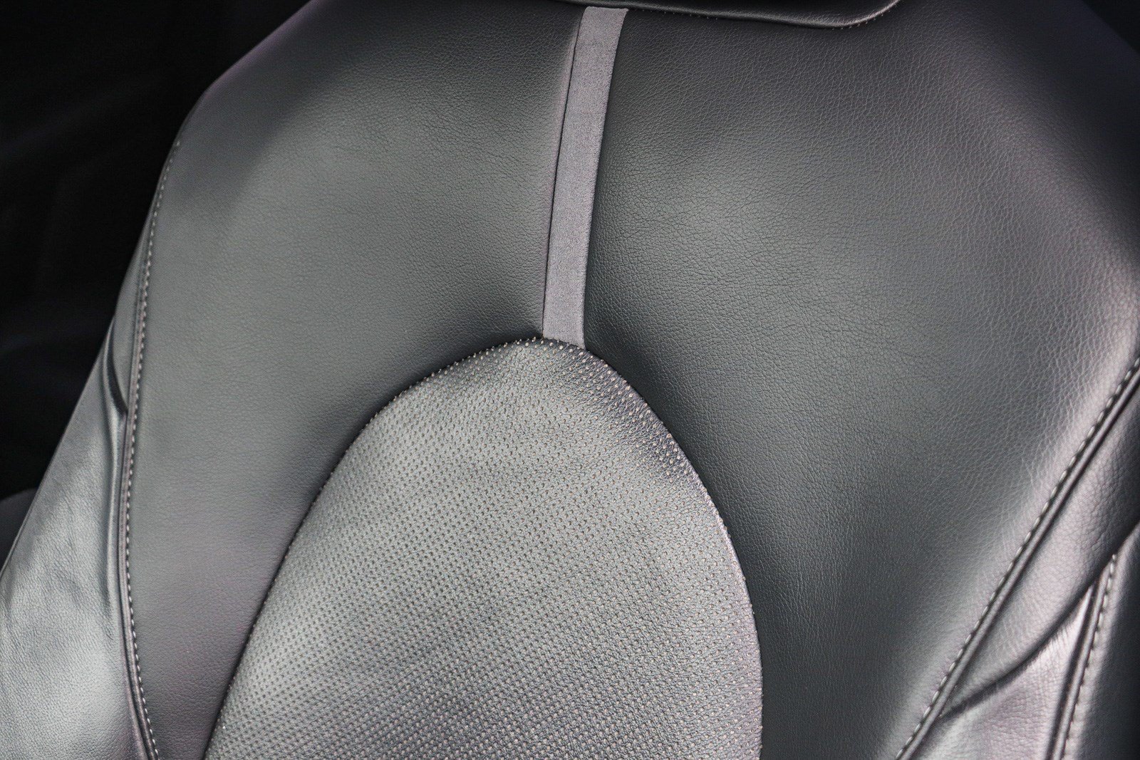 Used 2024 Midnight Black Metallic Toyota Hybrid XLE image 25