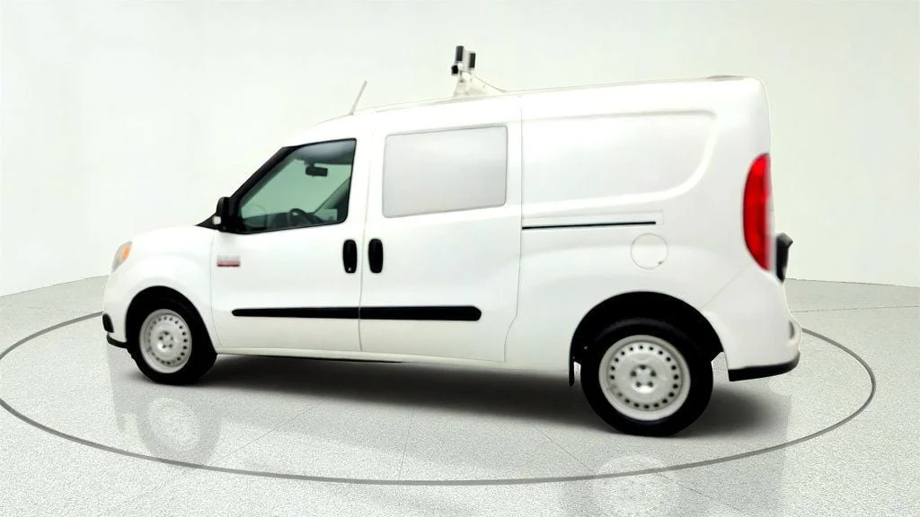 Used 2022 Bright White Ram Tradesman Van w/ Shelving System & Ladder Rack image 7