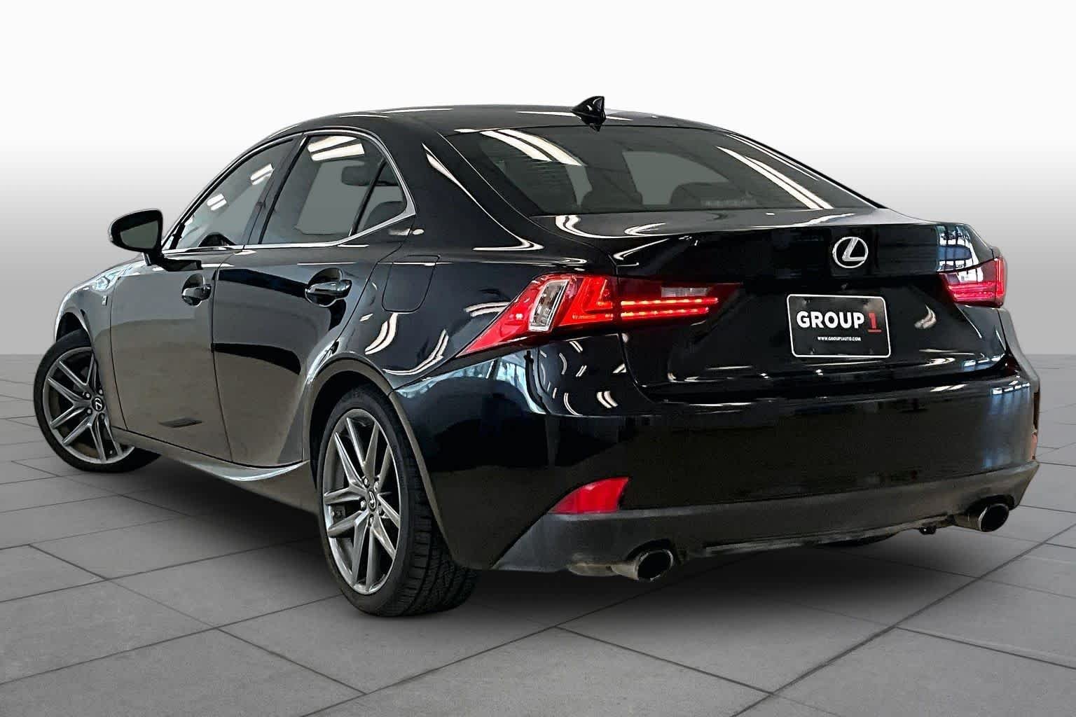 Used 2015 Obsidian Lexus  image 11