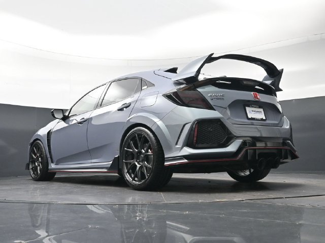 Certified Used 2019 Sonic Gray Pearl Honda Touring image 27