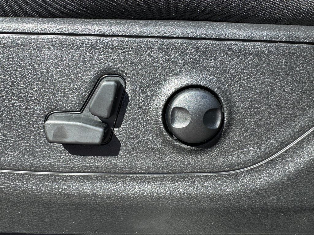 2025 RAM 1500 Big Horn/Lone Star - Photo 33