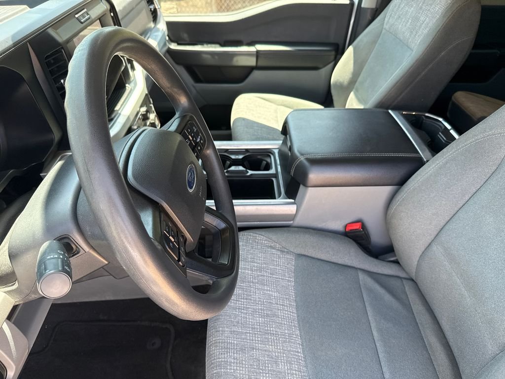 Used 2025 White Ford XLT image 17