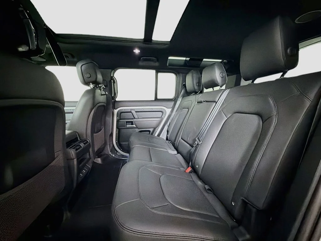 New 2026 Borasco Grey Land Rover X-Dynamic SE image 26