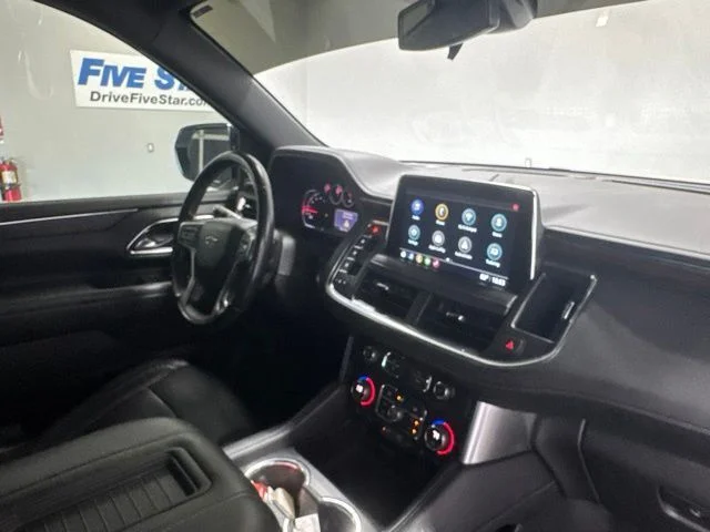 Used 2021 White Chevrolet Z71 image 24