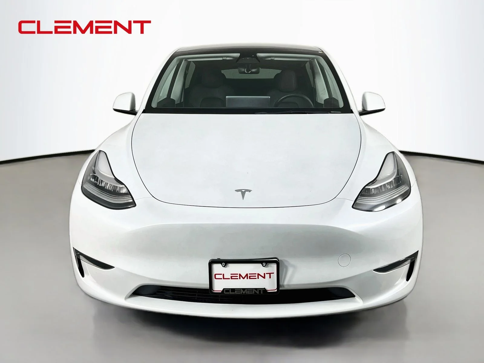 Used 2023 White Tesla Long Range image 2