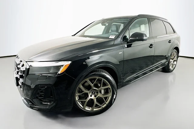 2026 Audi Q7 S line Premium Plus