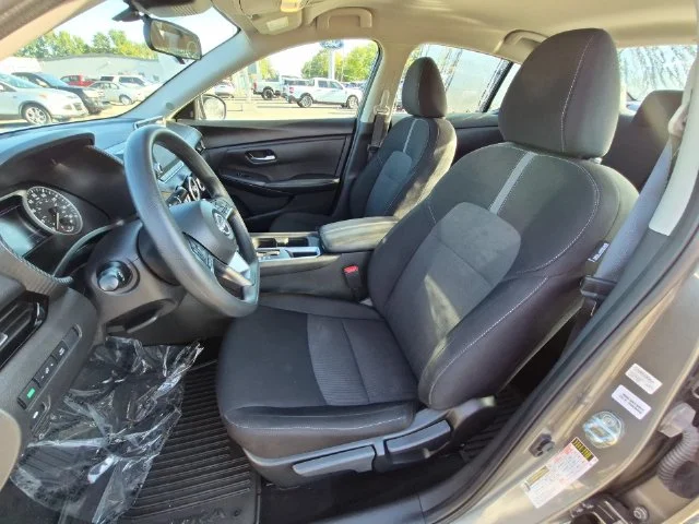 Used 2024 Gray Nissan SV image 21