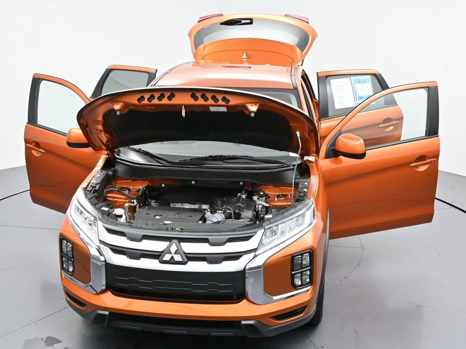 Used 2024 Sunshine Orange Metallic Mitsubishi ES image 40