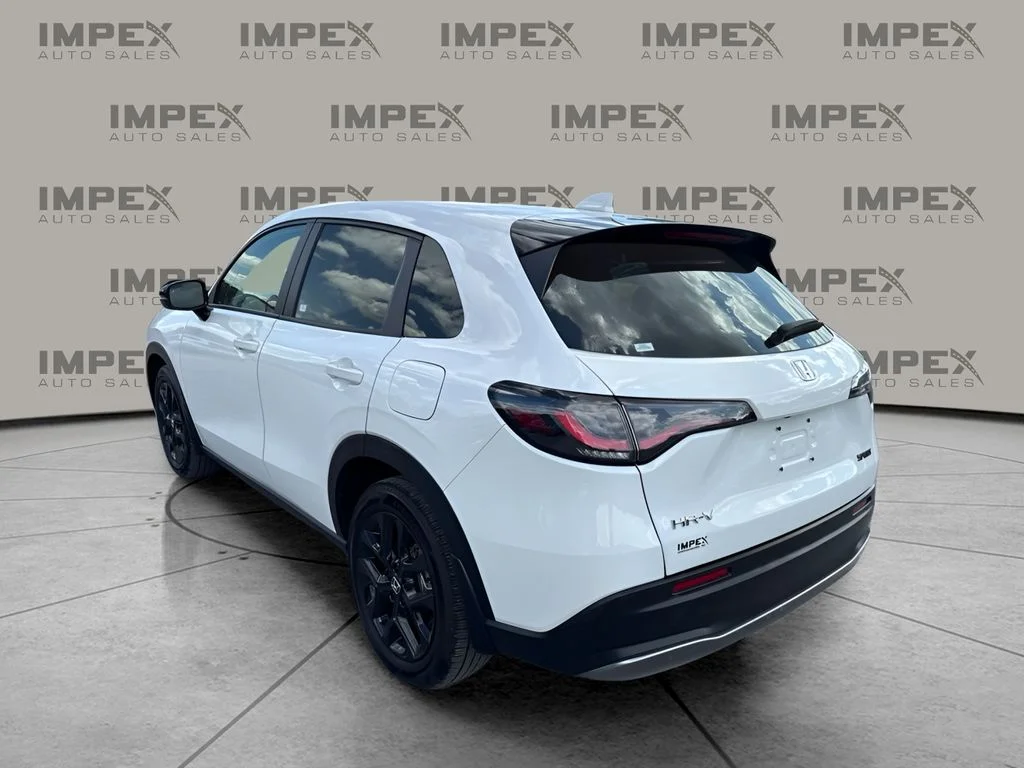 Used 2025 White Honda Sport image 2