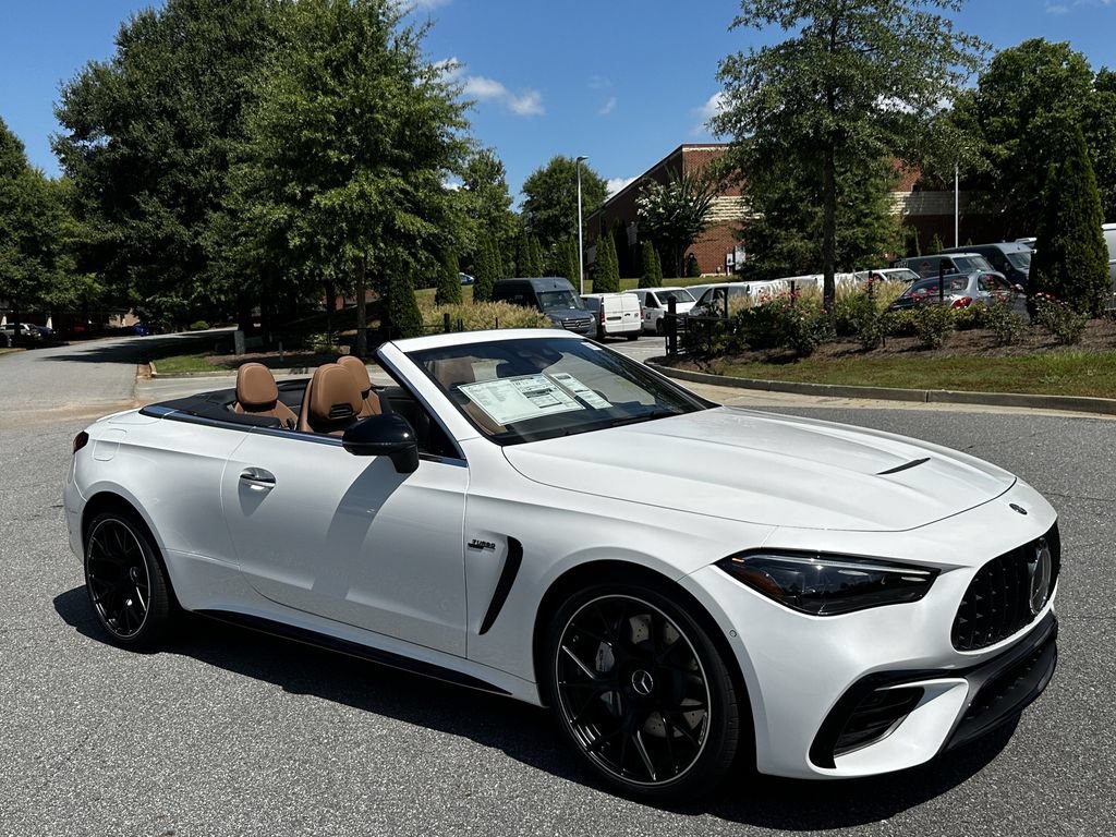 New 2027 MANUFAKTUR Moonlight White Metallic Mercedes-Benz AMG® CLE 53 image 35