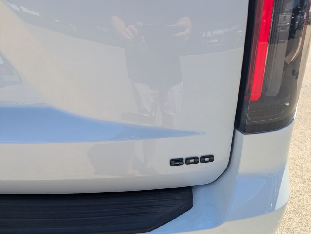 Used 2023 White Cadillac Sport Platinum image 33