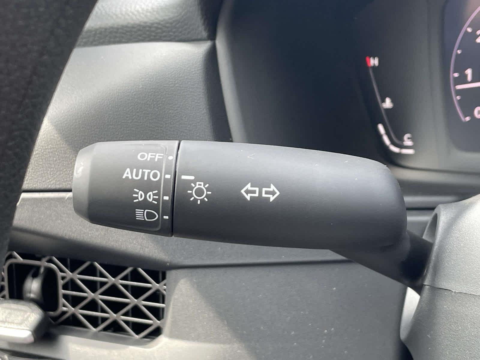 New 2026 Canyon River Blue Metallic Honda SE image 32