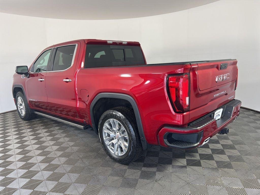 Used 2023 Volcanic Red GMC Denali image 30