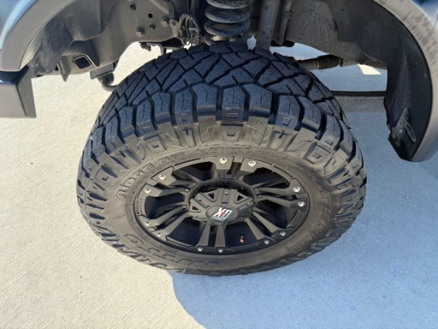 Used 2017 Black Ford Platinum image 9
