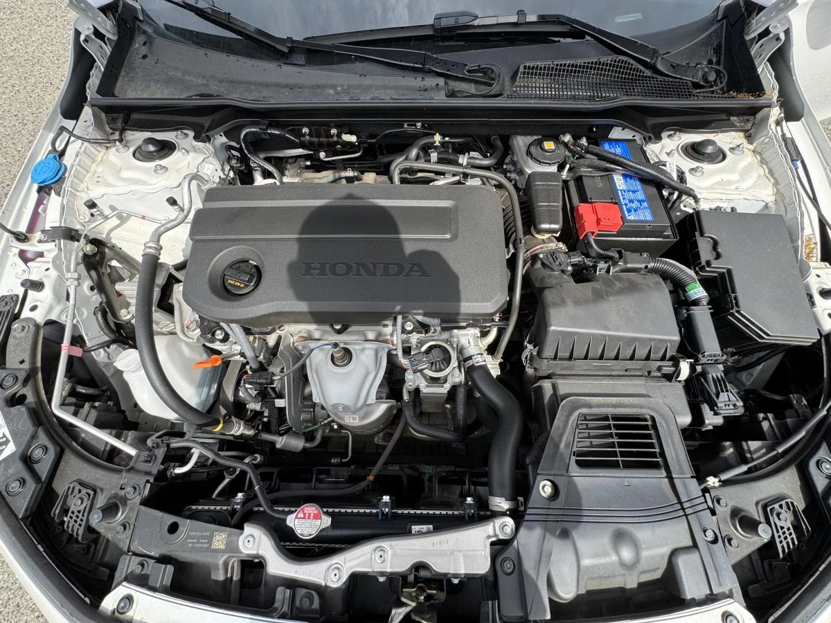 Used 2025 White Honda Sport image 21