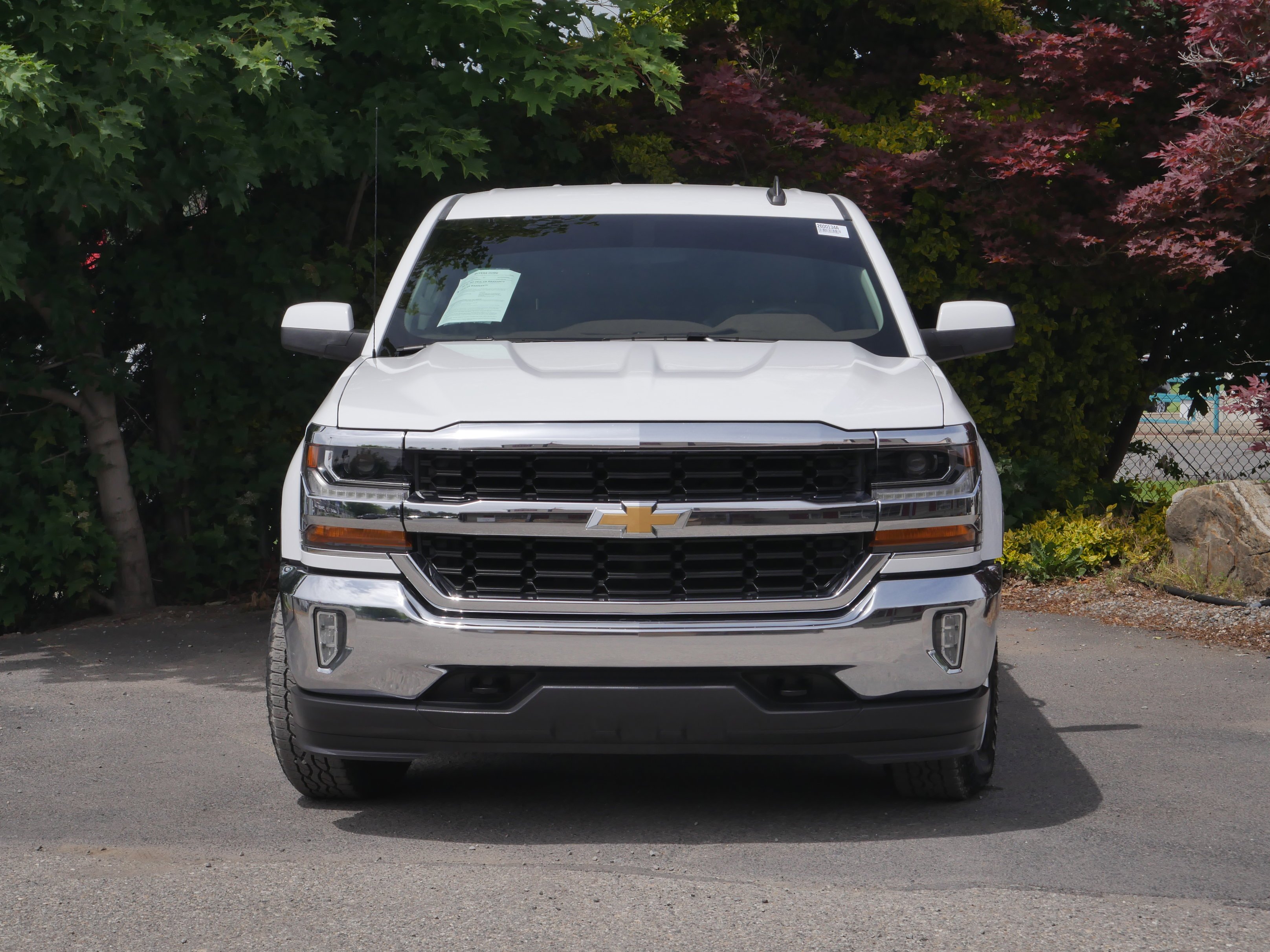 Used 2017 Summit White Chevrolet LT image 26