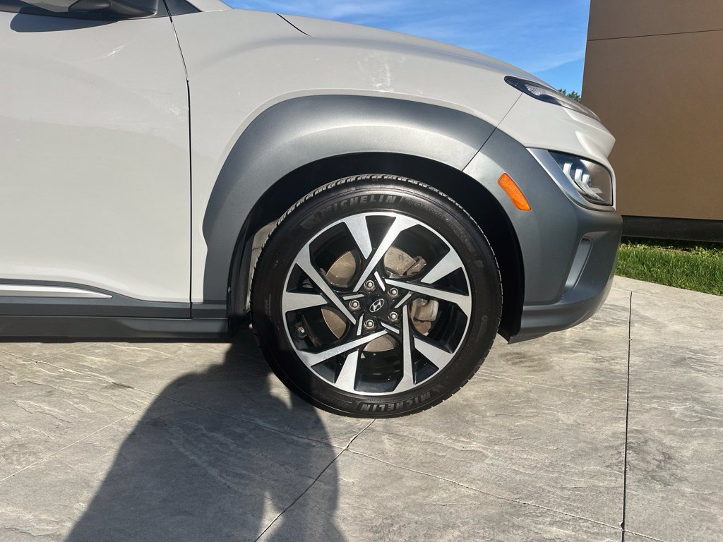 2022 Hyundai Kona Limited - Photo 6