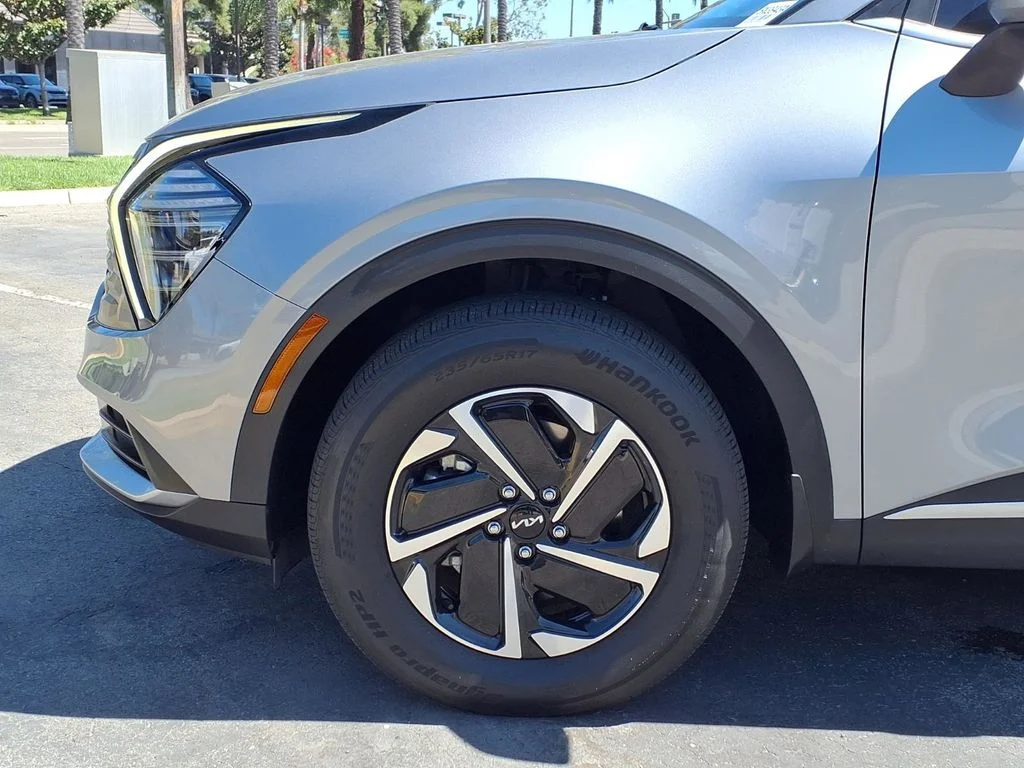 Certified Used 2024 Gray Kia LX image 14