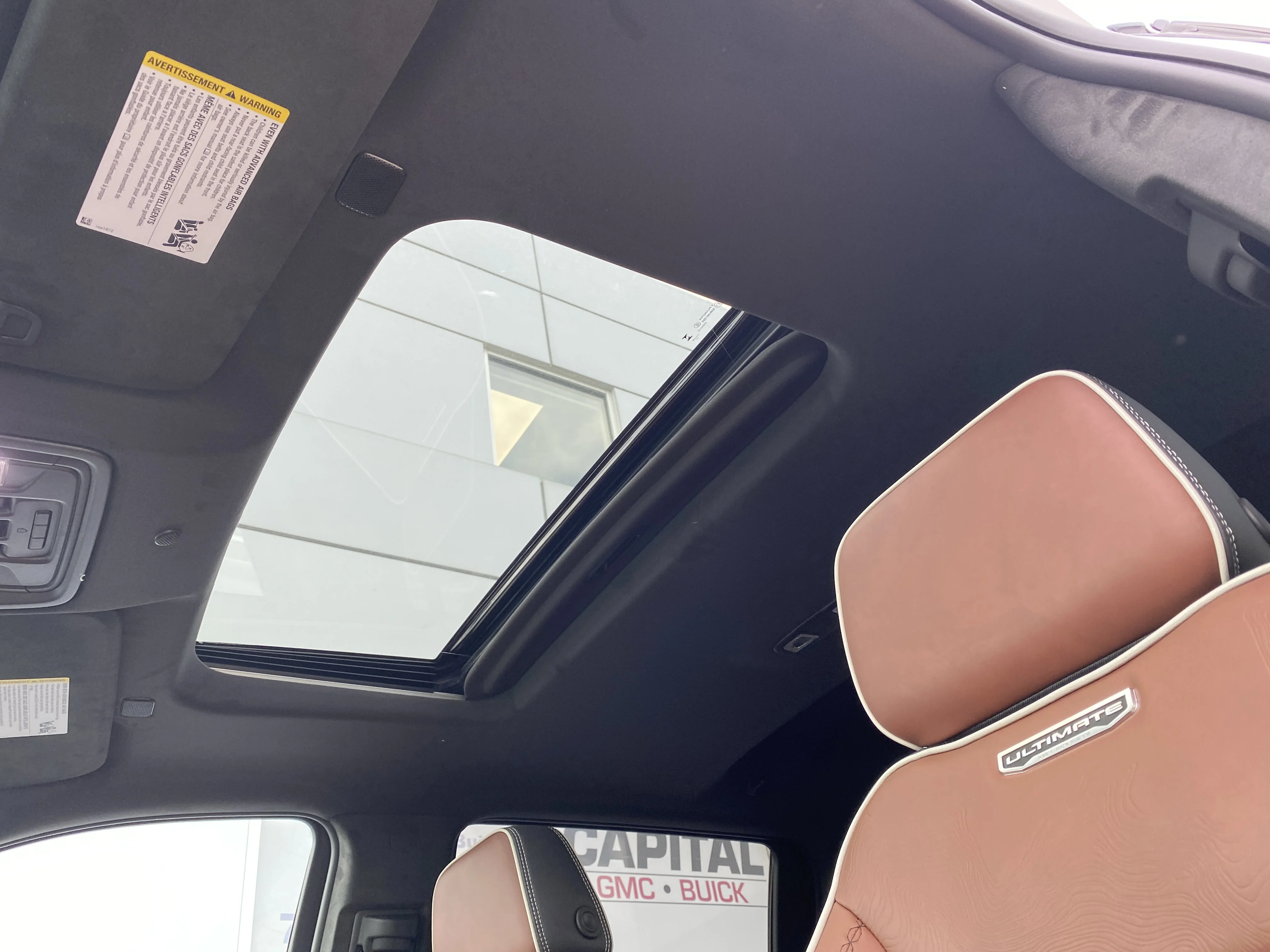 New 2026 GLACIER WHITE TRICOAT GMC Denali Ultimate image 25