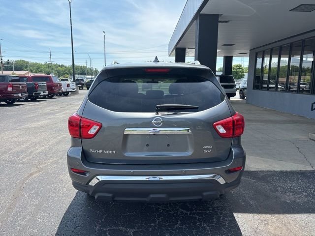 Used 2019 Gray Nissan SV image 9