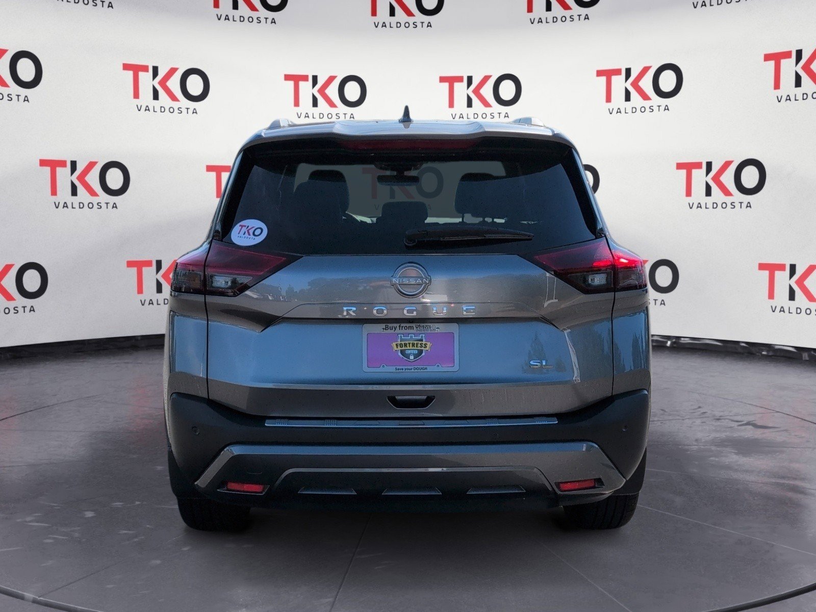 Used 2023 Gun Metallic Nissan SL image 8