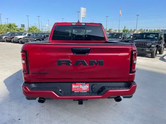 New 2026 Molten Red Pearl-Coat Exterior Paint RAM Big Horn/Lone Star image 6