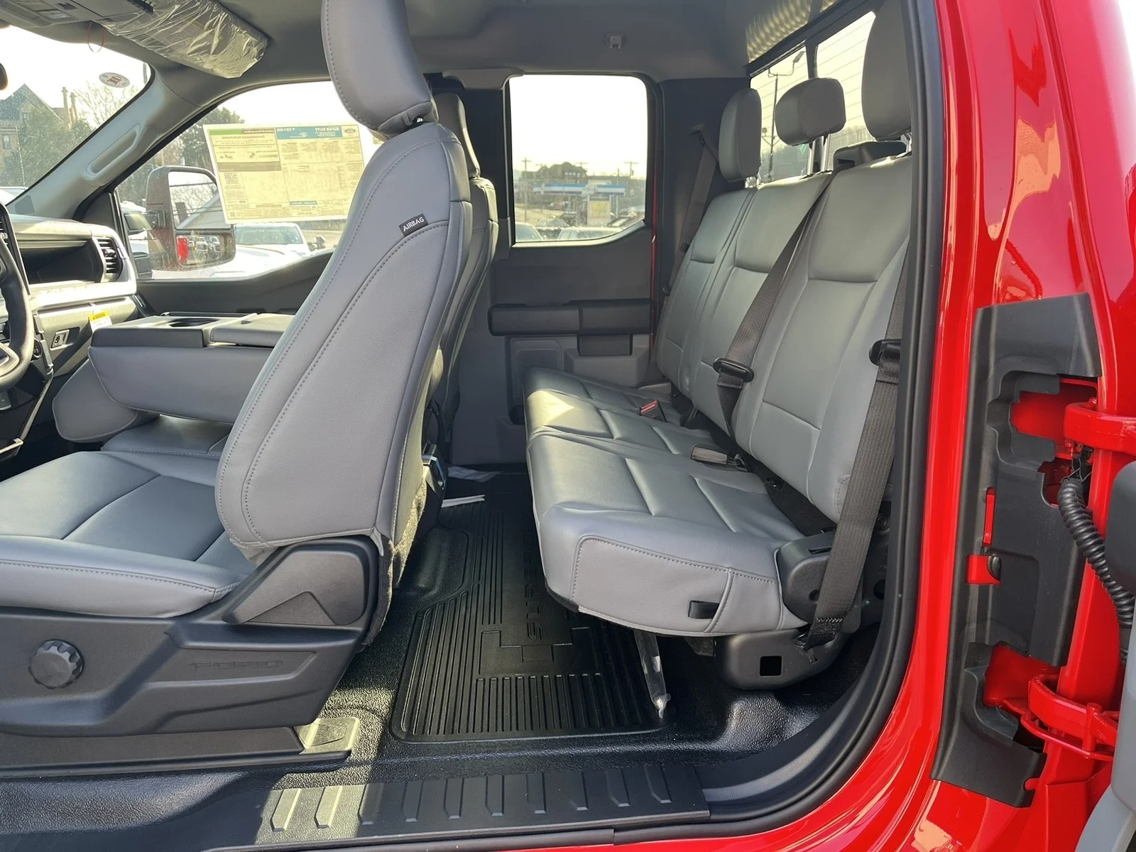 2025 Ford F-350 Super Duty Chassis Cab XL - Photo 14