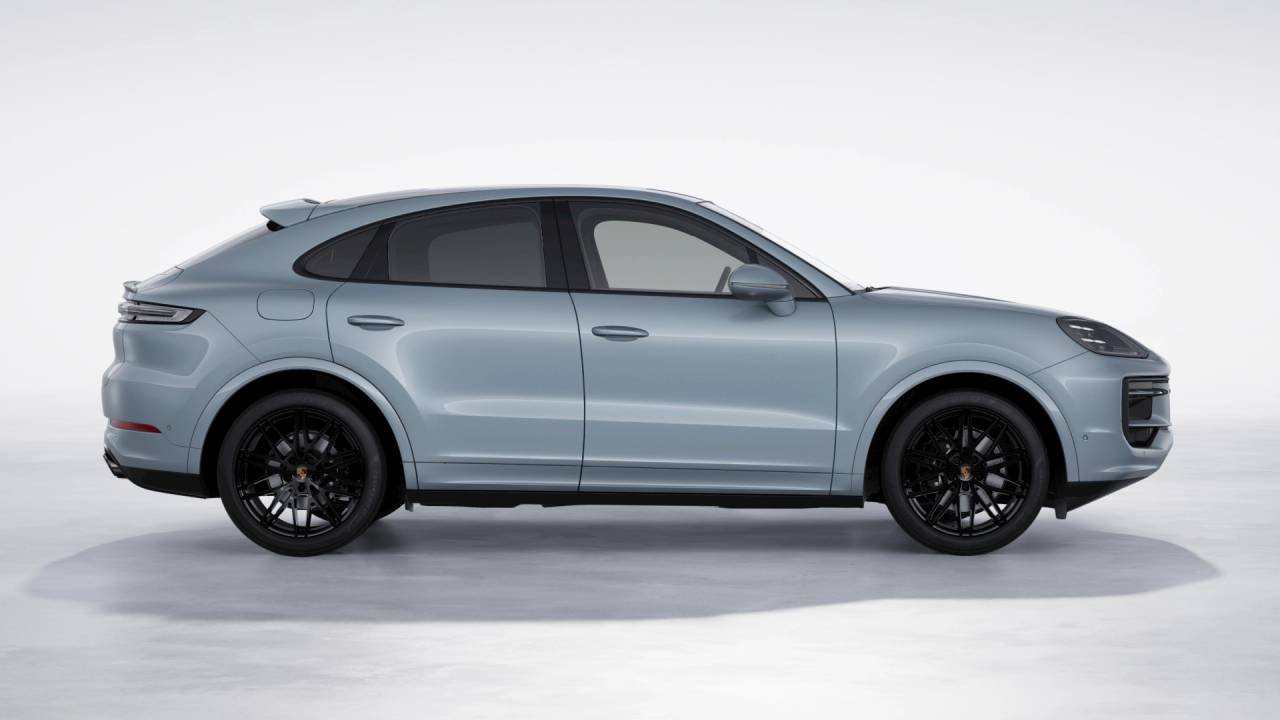 New 2026 Vanadium Grey Metallic Porsche Coupe image 6