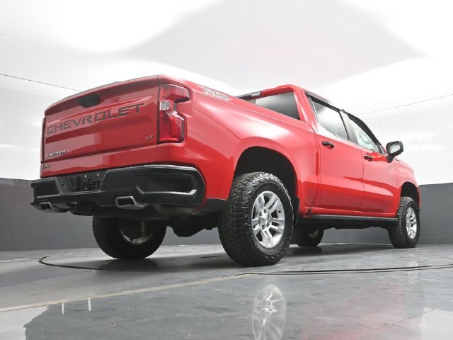 Used 2022 Red Chevrolet LT Trail Boss image 18