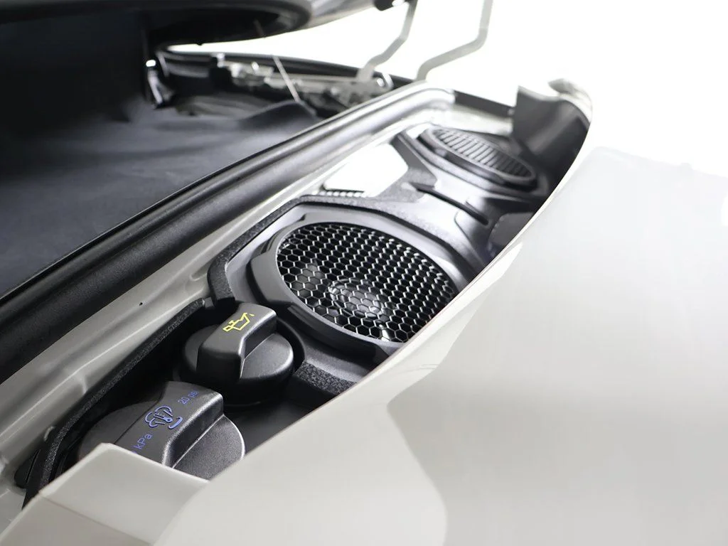 Used 2023 Chalk Porsche Turbo image 21