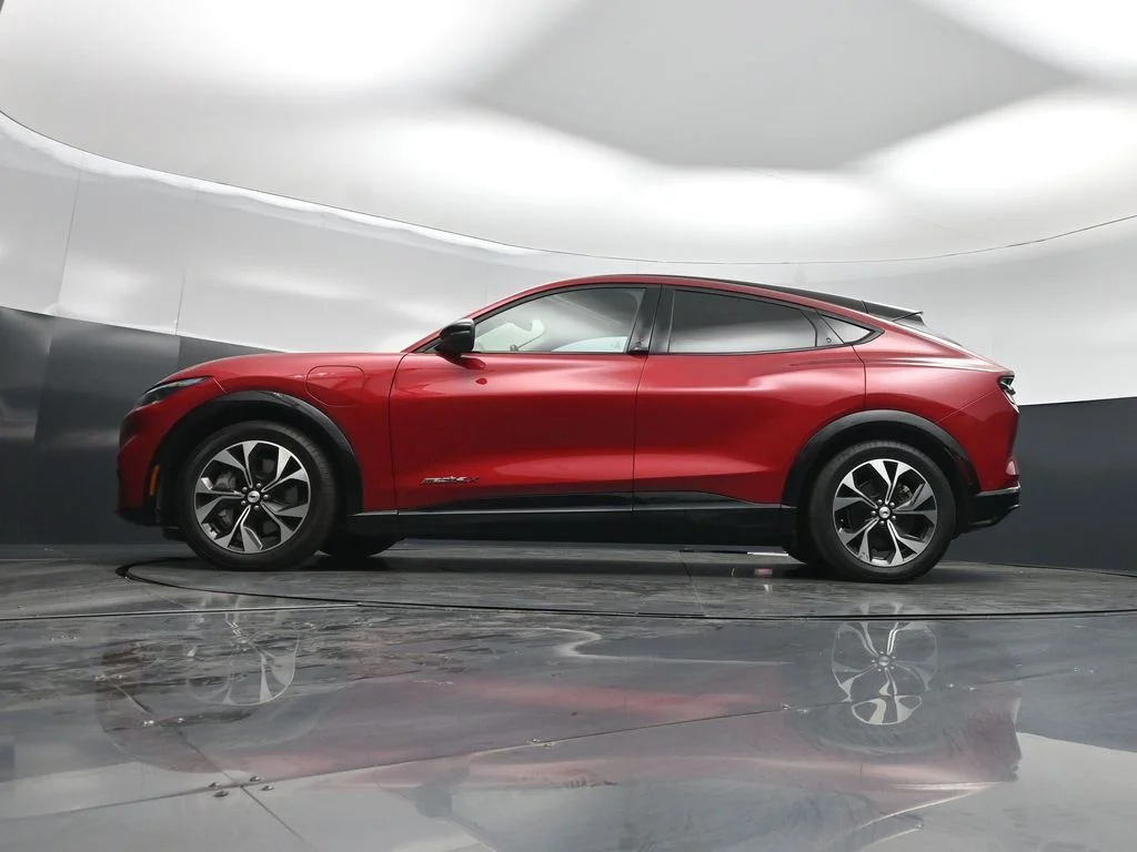 Used 2023 Red Ford Premium image 52