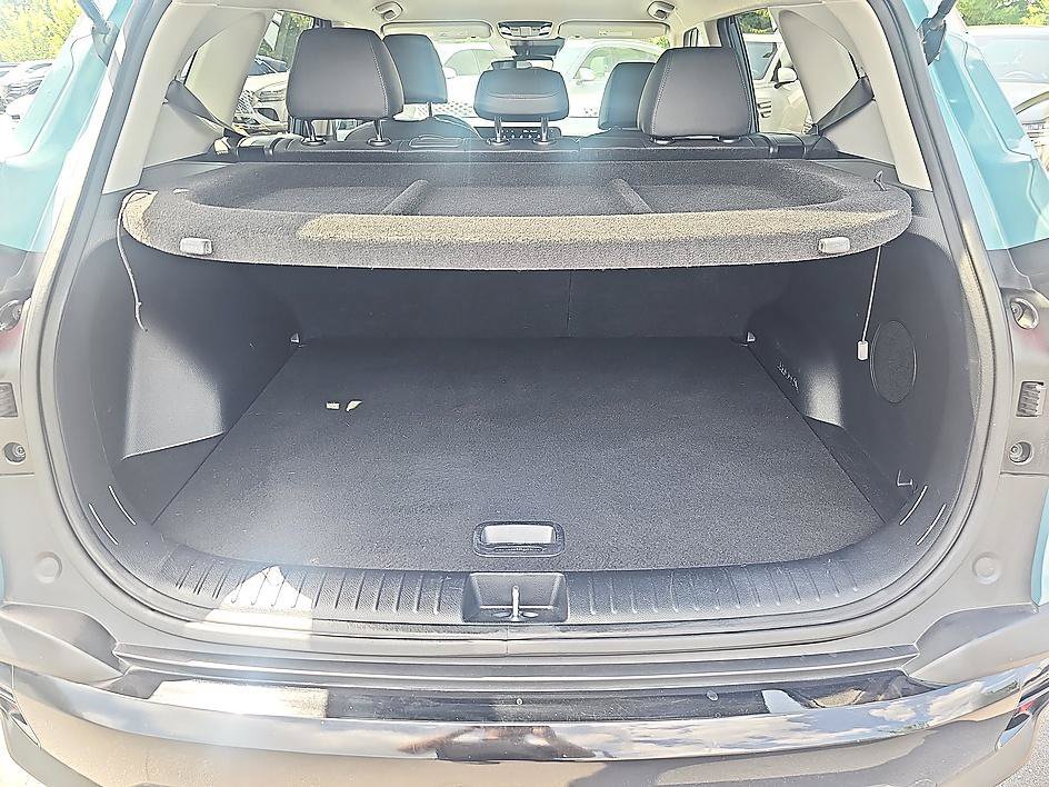 Used 2024 Pluton Blue/Black Roof Kia SX AWD image 33