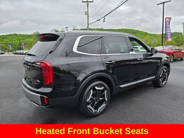 Used 2025 Black Kia S image 9