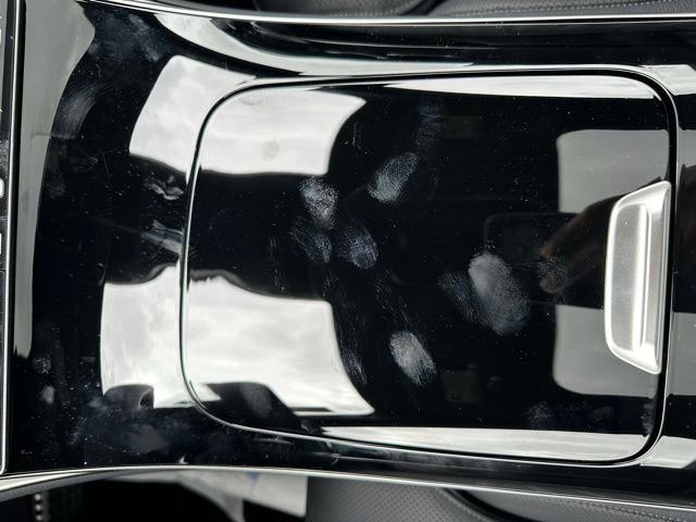 New 2026 MANUFAKTUR exclusive graphite grey magno Mercedes-Benz GLC 300 image 31