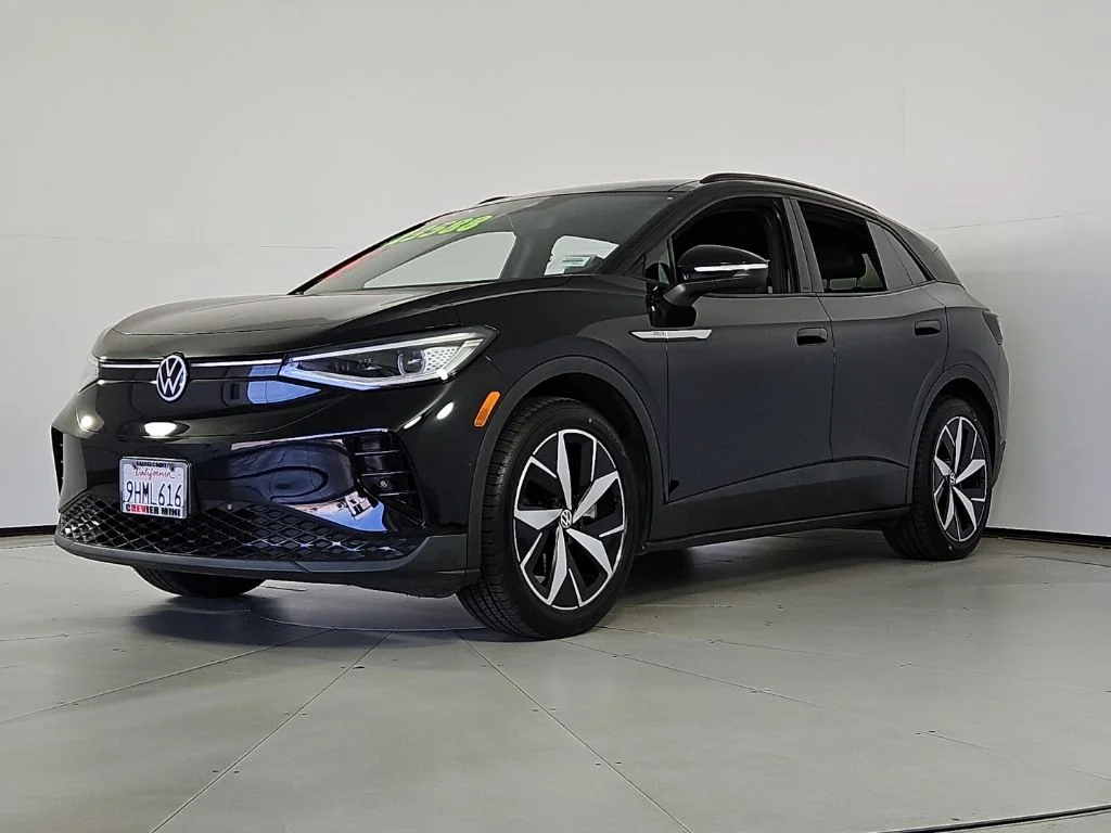 Used 2023 Volkswagen ID.4 PRO S with VIN 1V2VMPE89PC026220 for sale in Santa Ana, CA