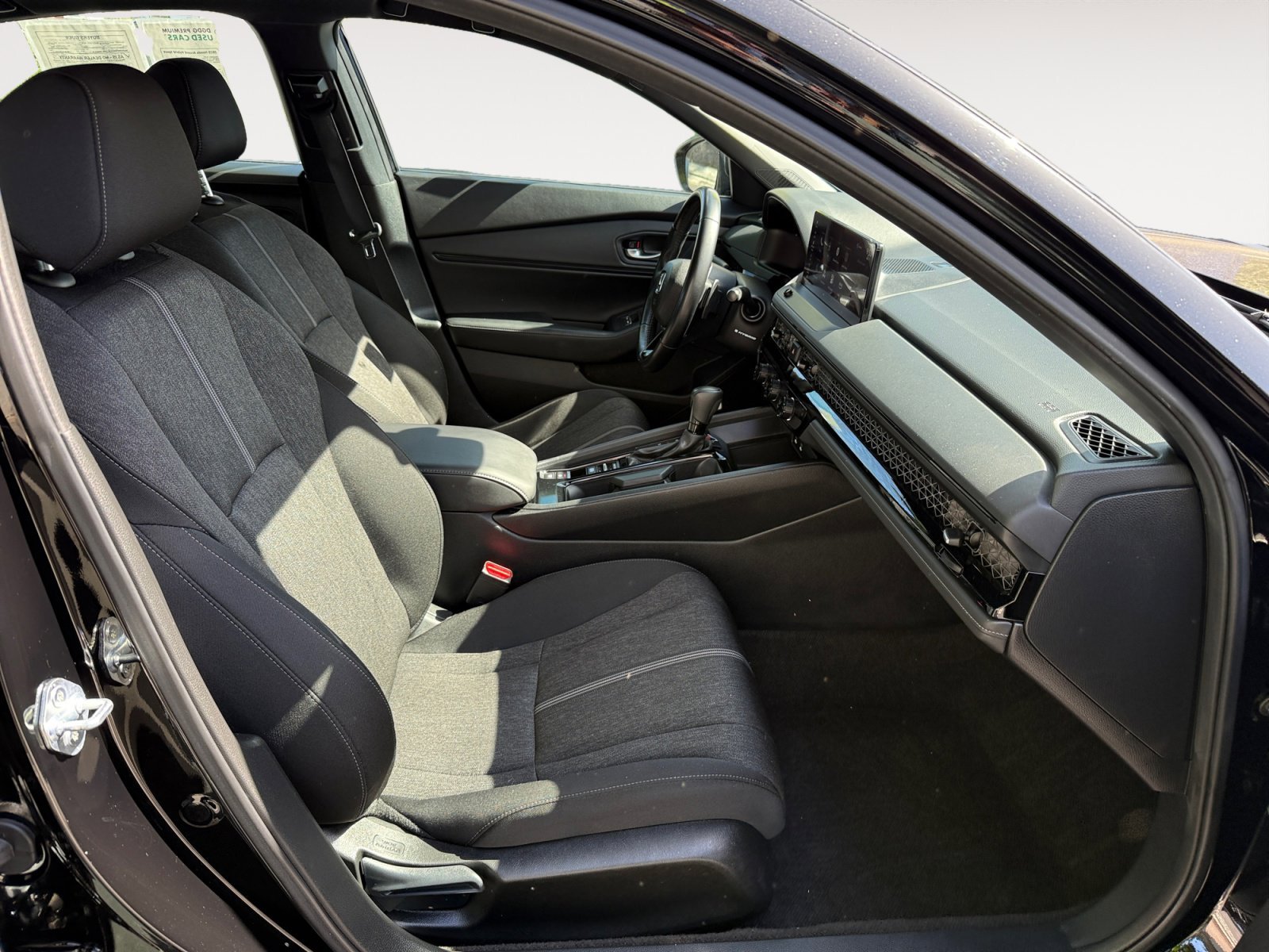 Used 2025 Crystal Black Pearl Honda Sport image 19