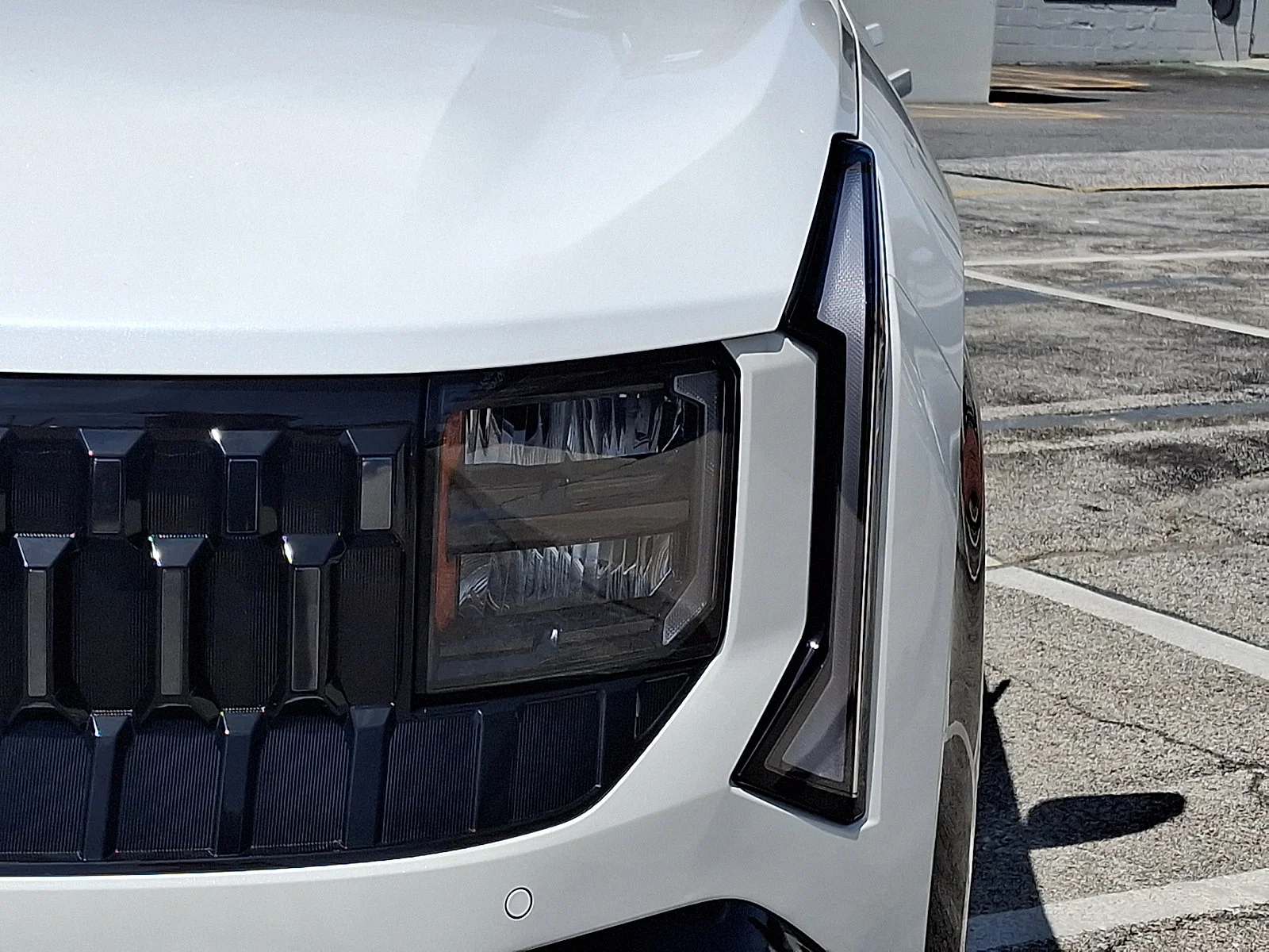 New 2027 White Kia X-Line S image 10