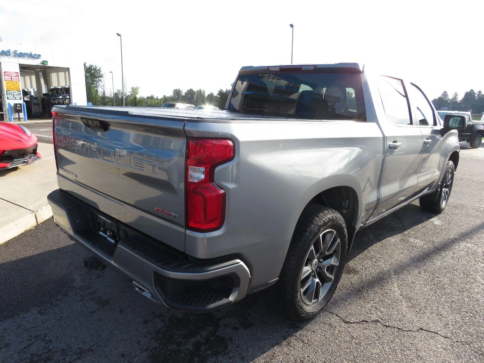 Used 2023 STERLING GRAY METALLIC Chevrolet RST image 7