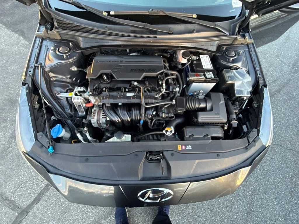 Used 2022 Gray Hyundai SEL image 26