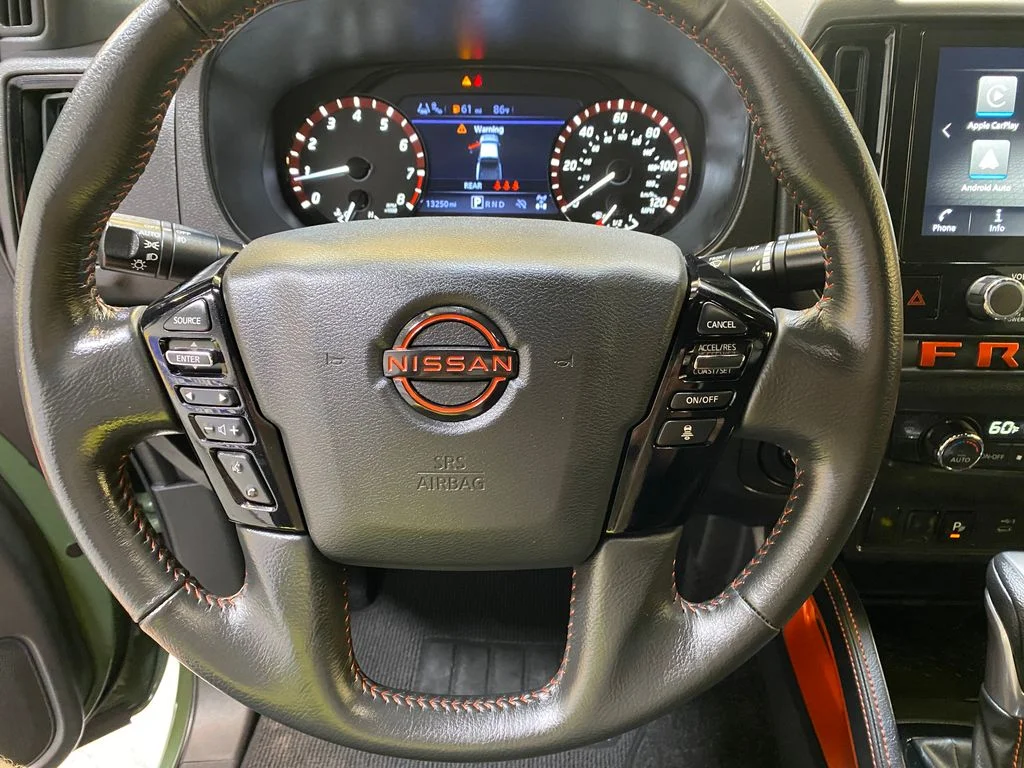 Used 2025 Green Nissan PRO-4X image 31