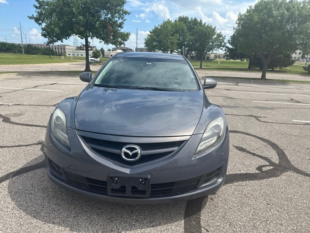 Used 2011 Gray Mazda i Sport image 2