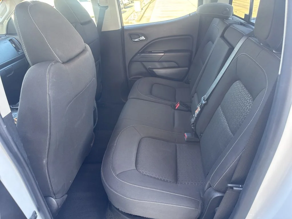 Used 2017 White GMC SLE1 image 22