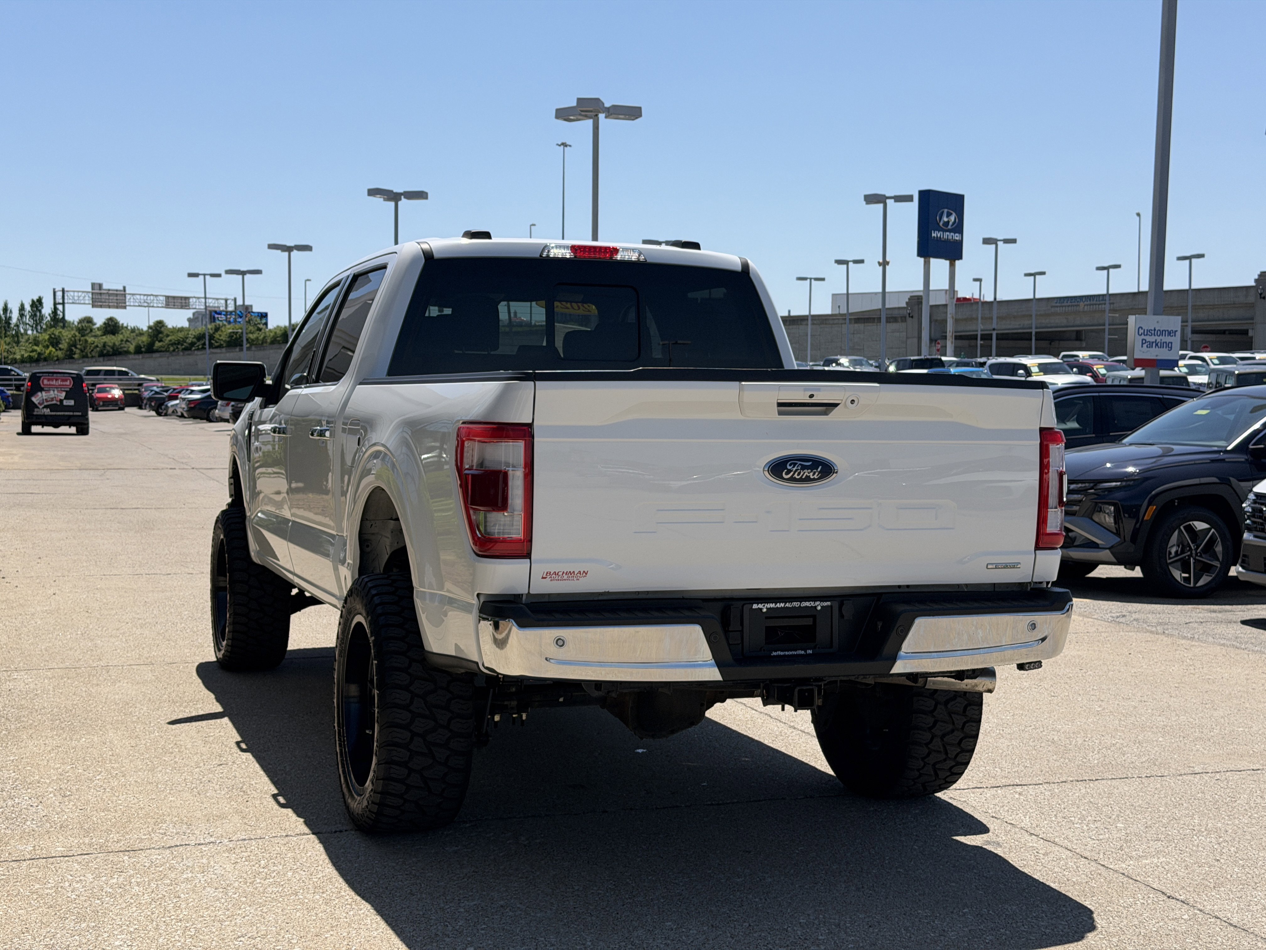 Used 2023 Oxford White Ford LARIAT image 7