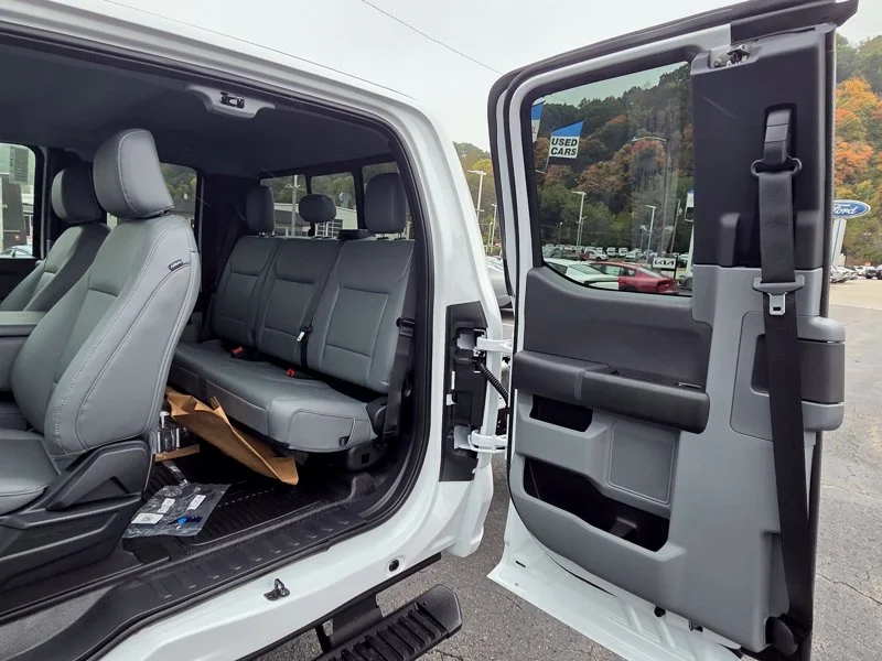 New 2027 White Ford XL image 17